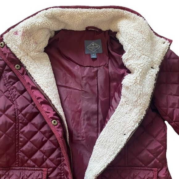 St. John's Bay Midweight Quilted Jacket Deep Ruby - Picture 3 of 9